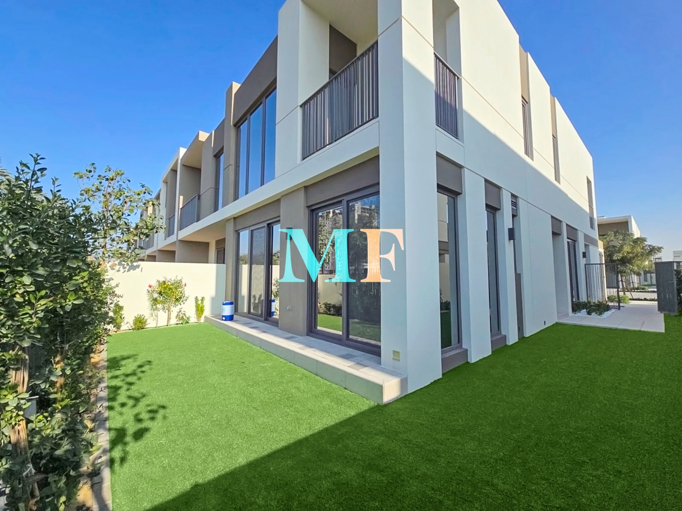 Single Row | Vacant | Prime Location
