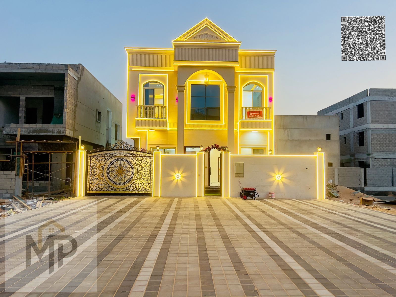 Classic design villa | High-end finishing | Large setback 20 meters | 5 rooms, majlis, 2 halls and maid's room | Freehold ownership | Price negotiable