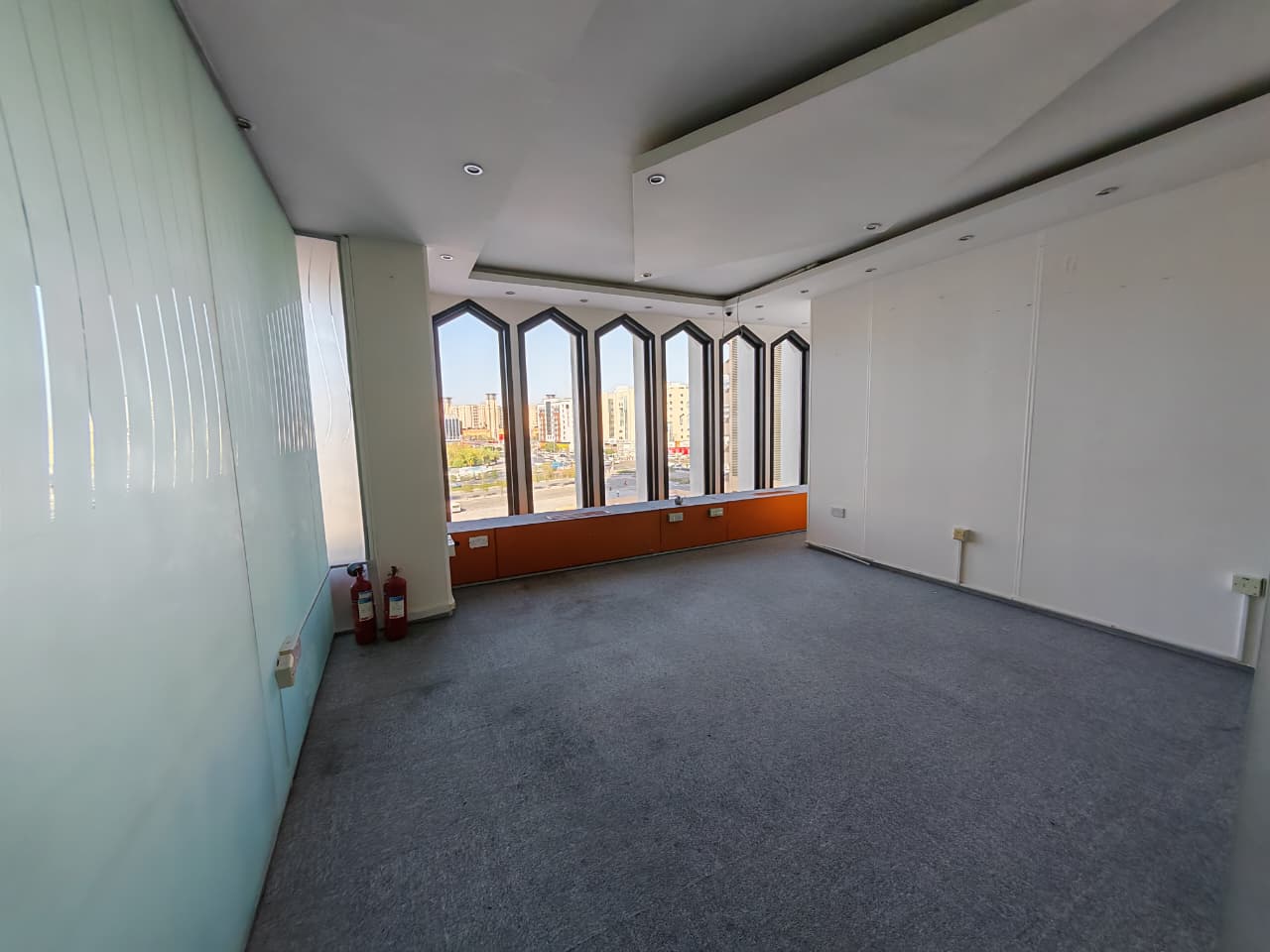 OFFICE FOR RENT 1100 SQFT ONLY 110,000