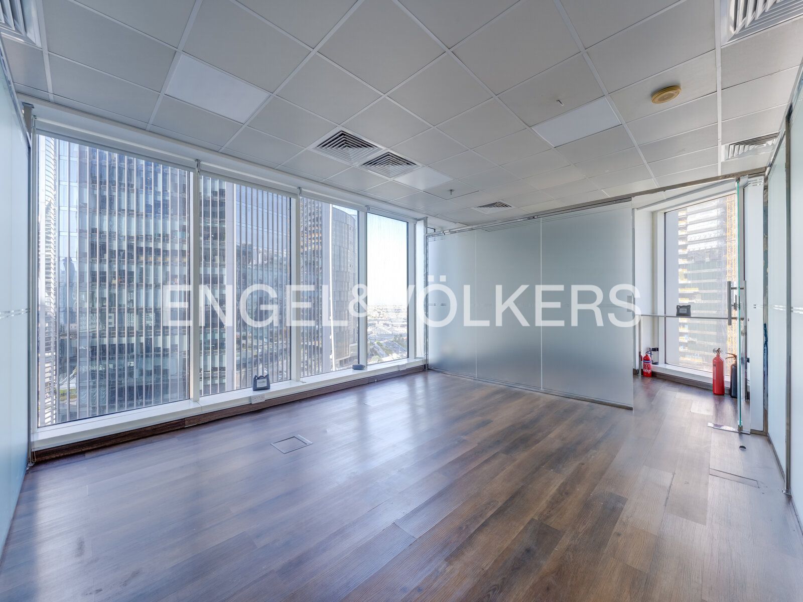 Prime Location| Metro Walking Distance| 2 cheques