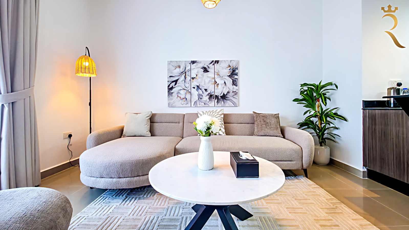 Reef Edge 1BR | Coastal Luxury Retreat