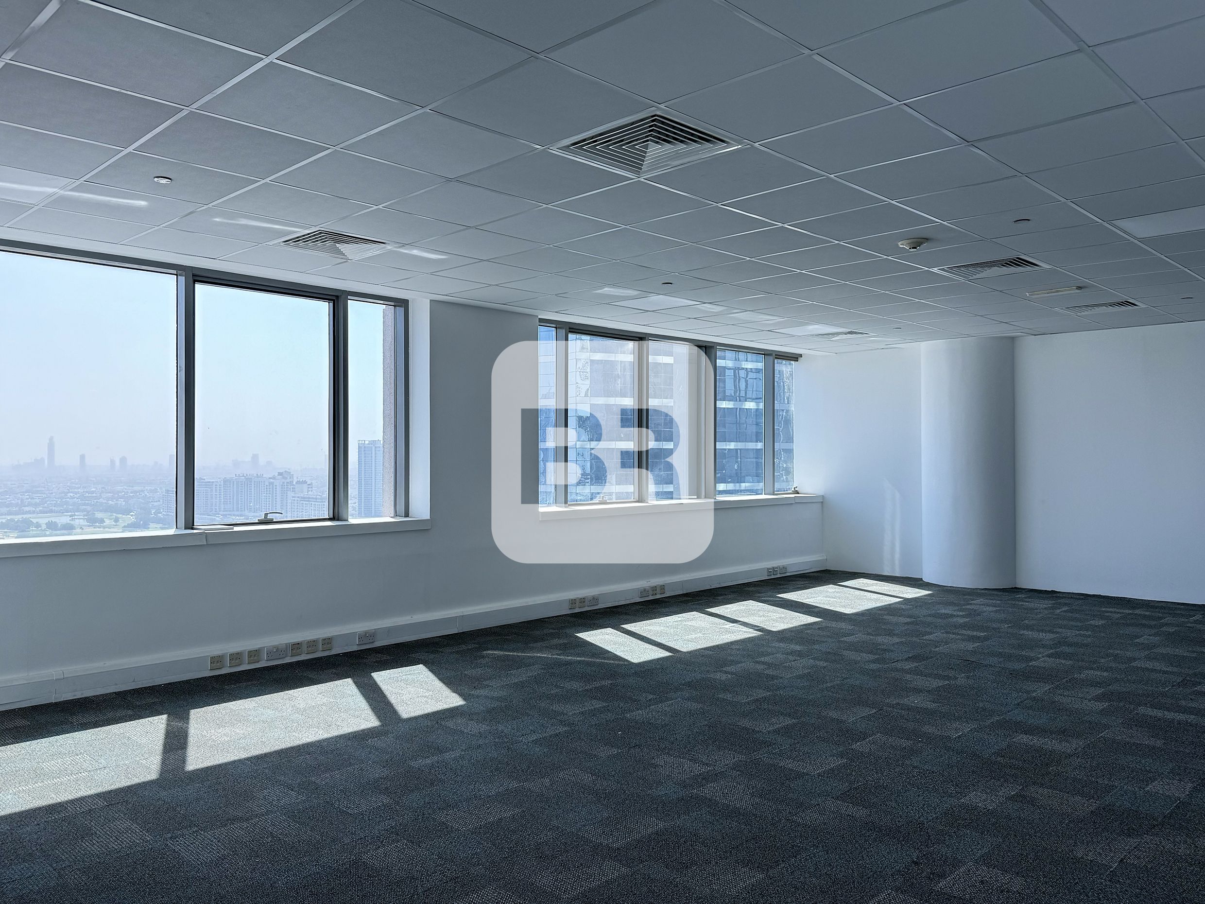 Fitted | 24/7 Access | Media City