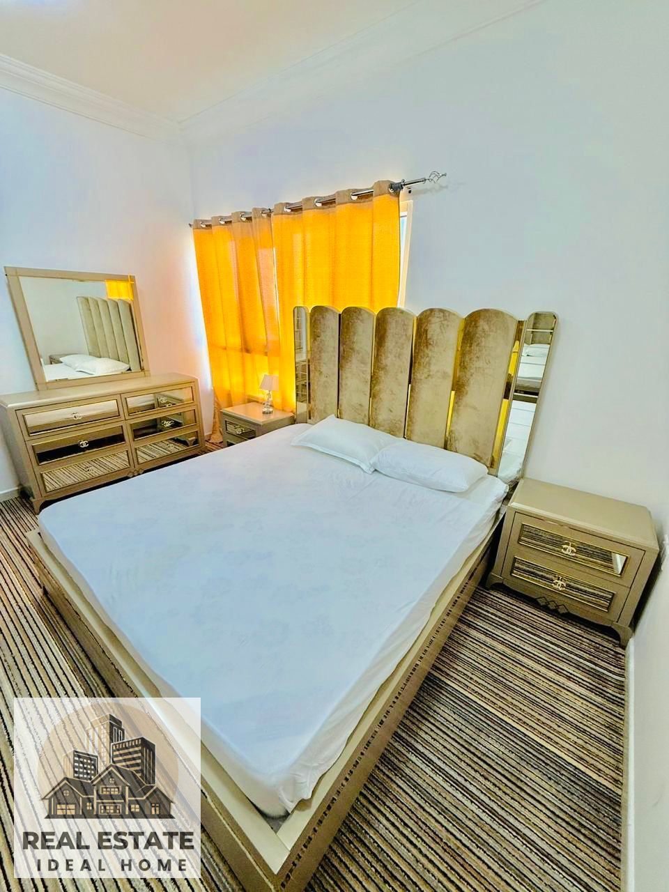 LUXURY FURNISH READY TO MOVE 1BHK WITH CORNISH VIEW // FAMILY BUILDING// RENT JUST 4190