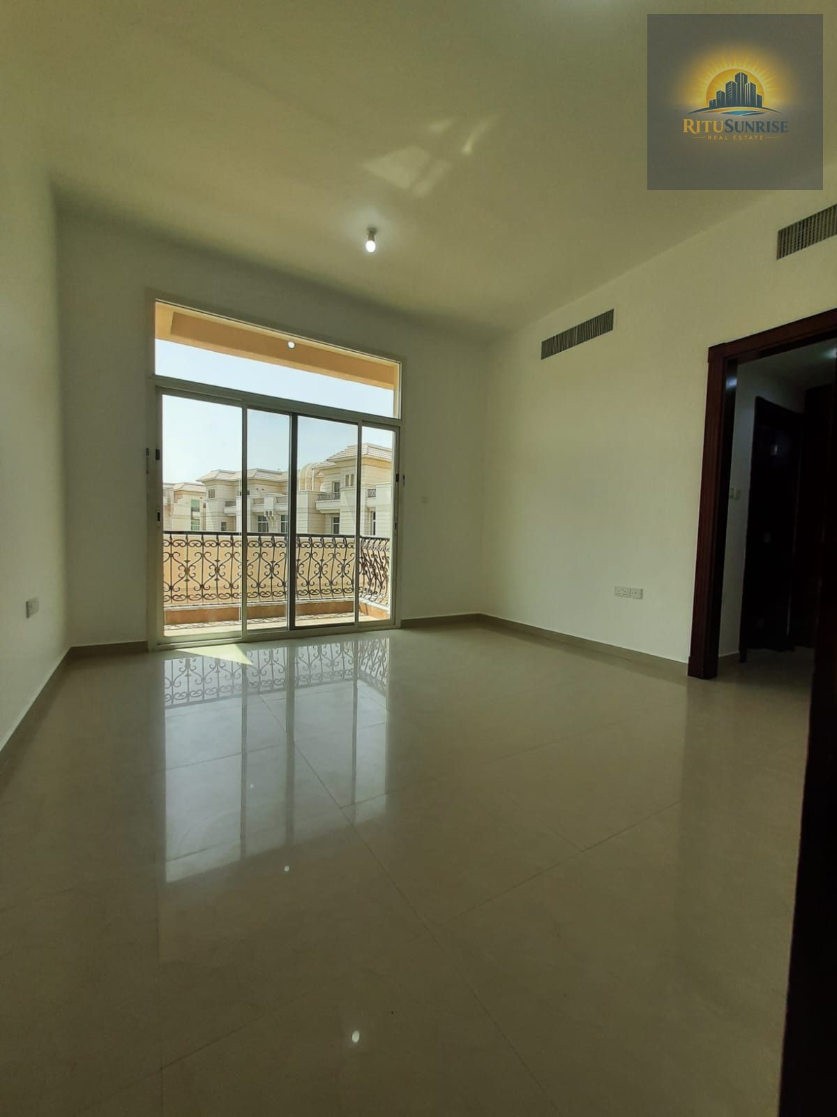 SPACIOUS 4 BED ROOM HALL VILLA INCLUDING WATER ELECTRICITY AND MAINTENANCE IN MBZ CITY