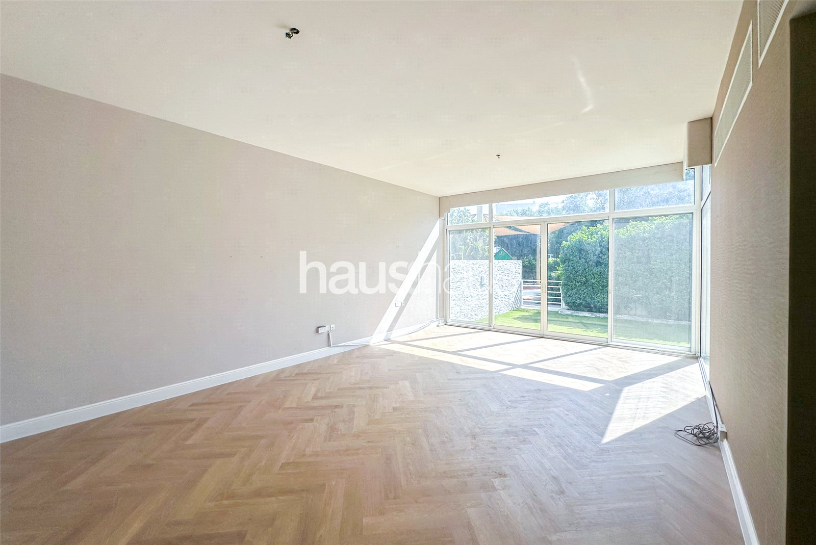 Upgraded | Study Room | Close to Pool