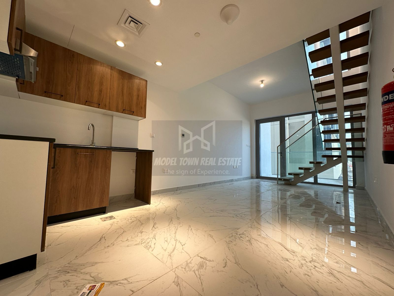 Unit Tawtheeq !! Duplex | 2-Bedroom Apartment | Private Balcony | Separate Kitchen | Share Pool & GYM | Basement Parking