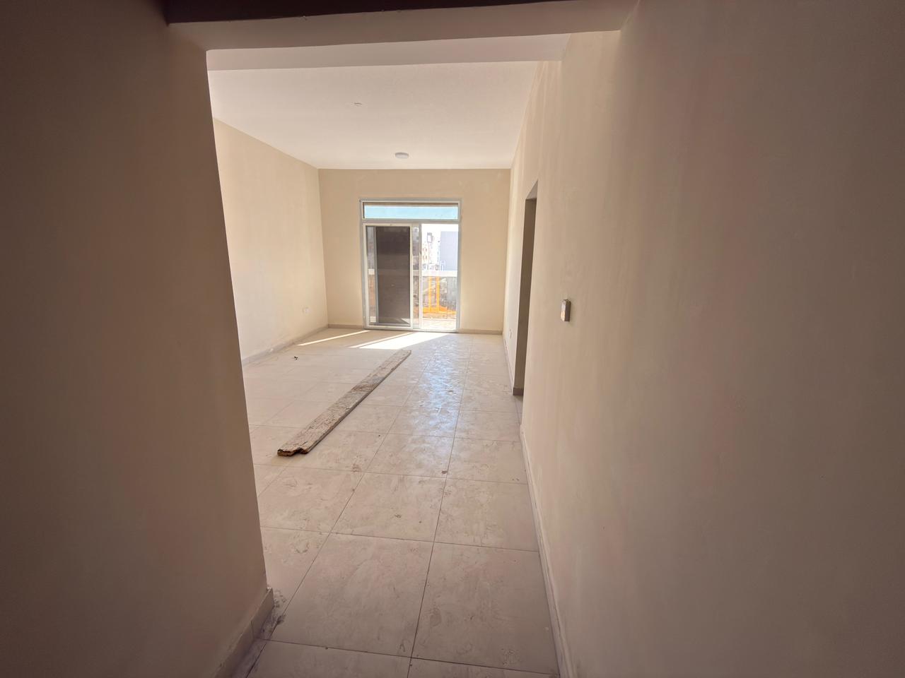 New building, first occupancy, one bedroom and living room. Located in Al-Aliya, behind the Al-Bayt Al-Mutawhid area. Two bathrooms with a balcony.