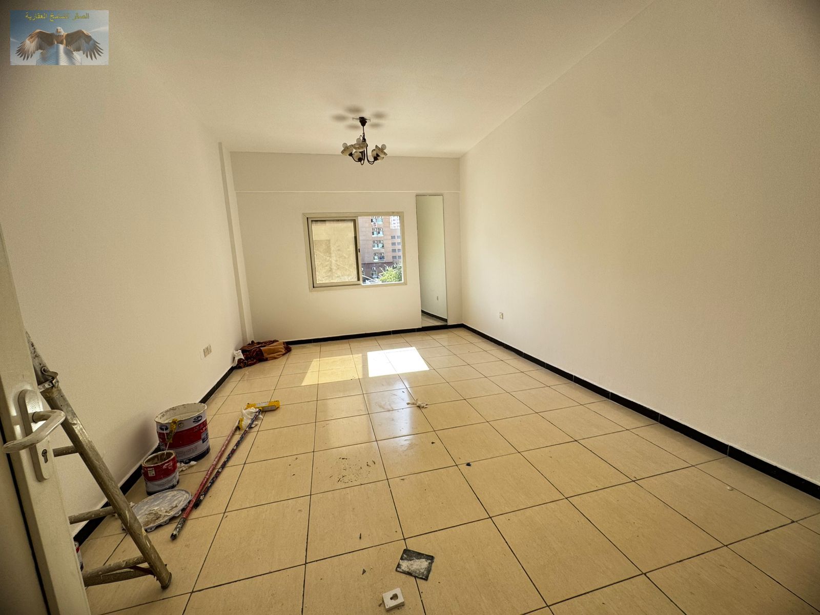 Spacious studio for annual rent in Al Rashidiya 3, Al Muroor St, separate kitchen, near Ajman One & close to Ajman Corniche, 4 or 6 payments.