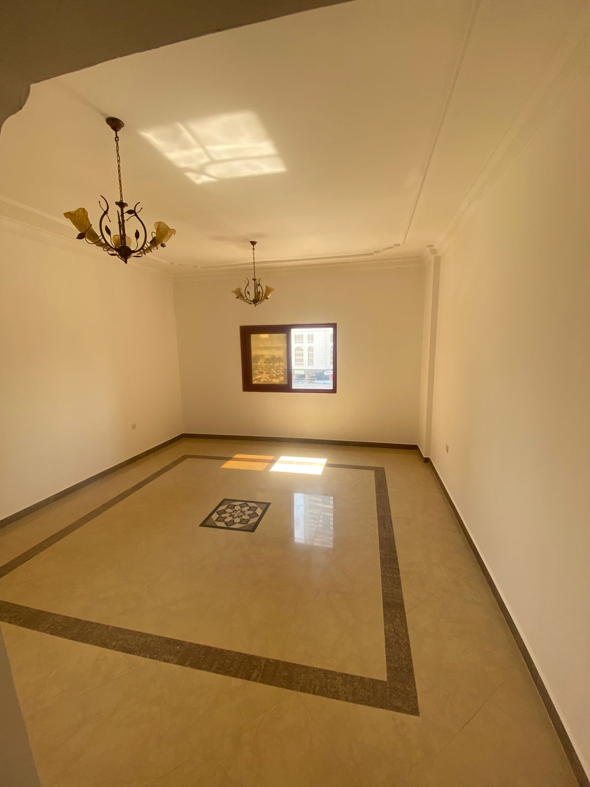 For Rent – One Bedroom + Living Room + 2 Bathrooms | Prime Location Excellent opportunity for upscale living at a great price Spacious
