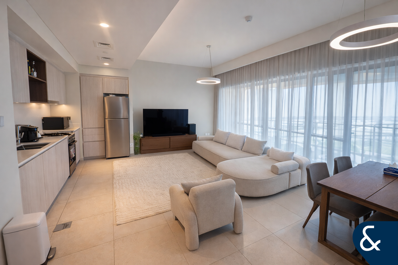 Furnished | Spacious 2 Bedroom | Vacant Now