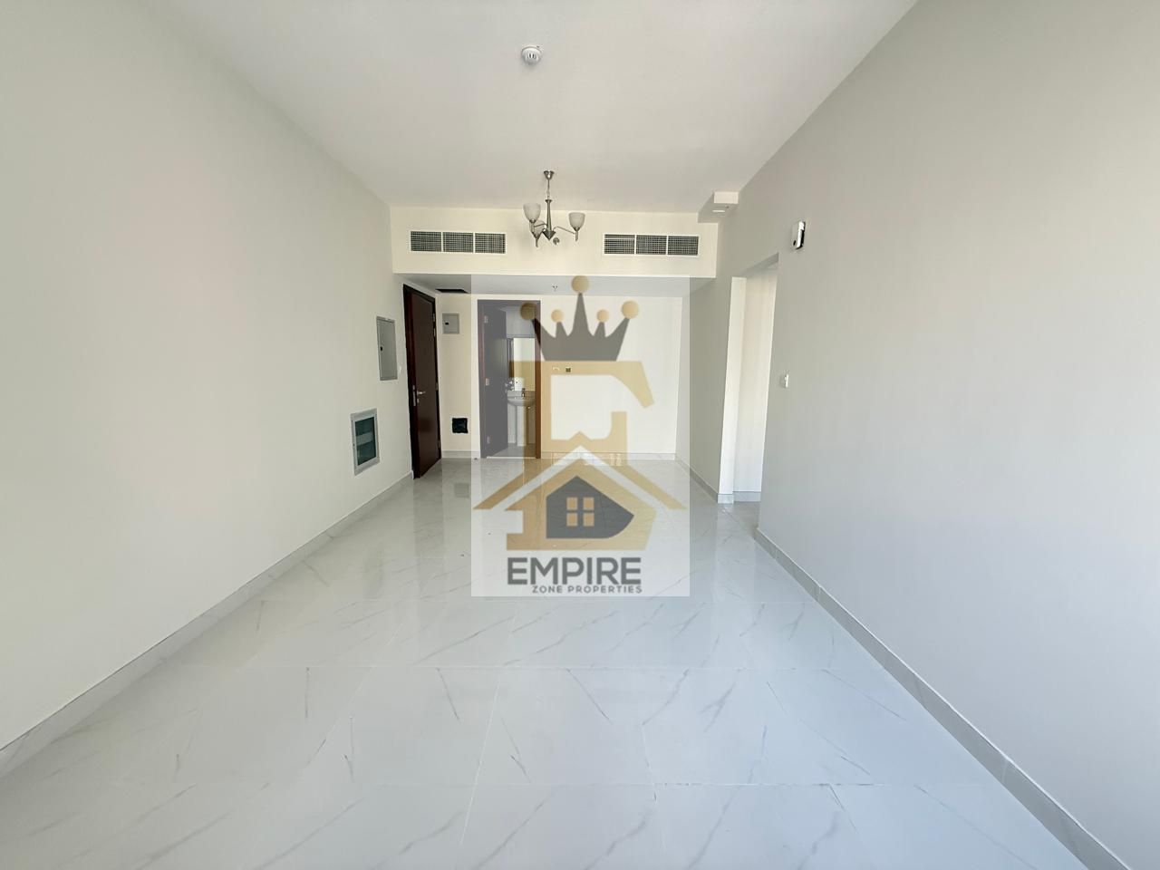 SPACIOUS BRIGHT APPARTMENT//BRAND NEW FAMILY BULIDING//OPEN VIEW//FREE GYM & POOL//FREE PRKING//EASY EXIT TO DUBAI