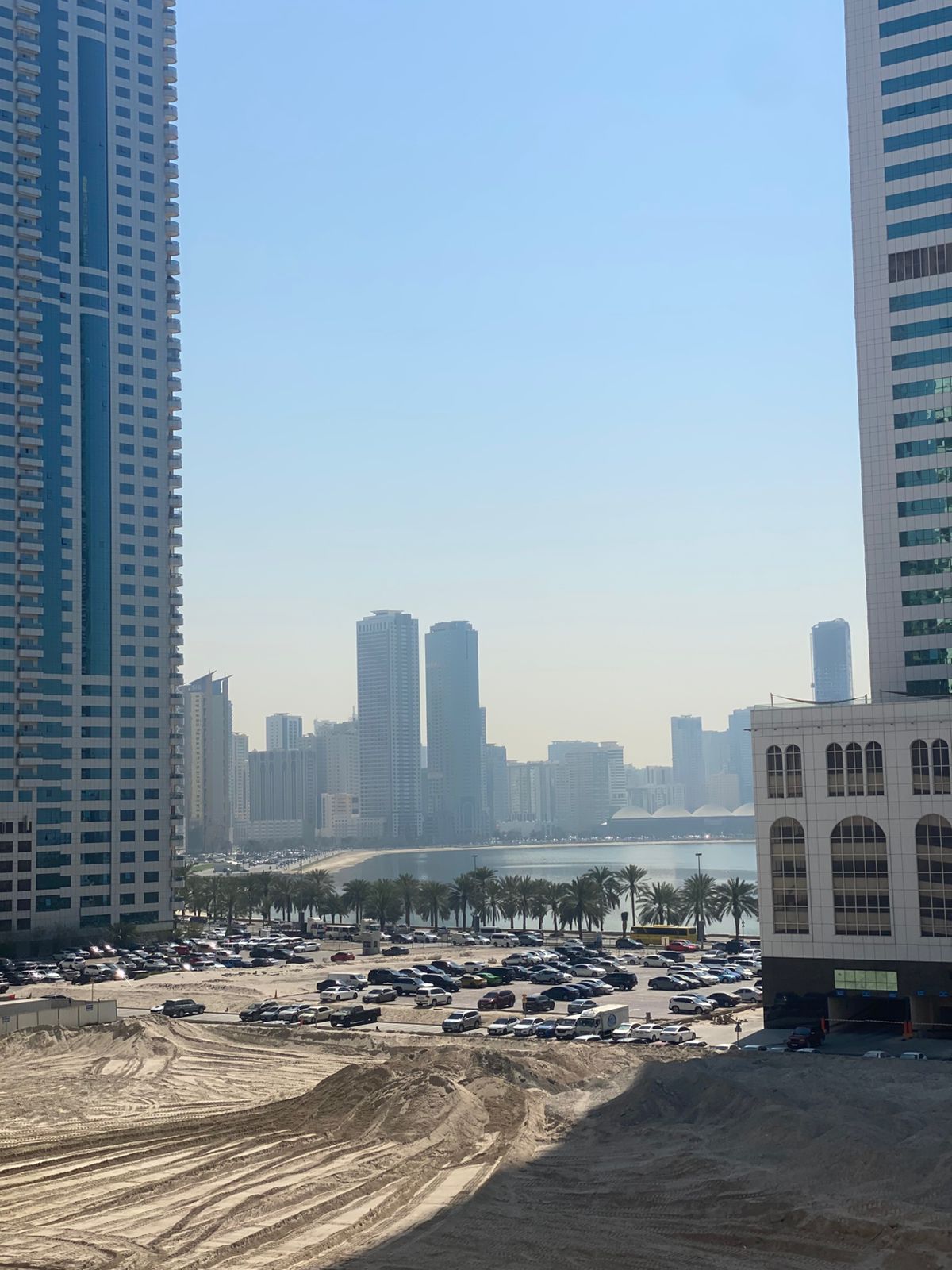One bedroom and living room, 2 bathrooms in Al Khan, spacious areas, dirt parking, and payment facilities for 35,000 dirhams.