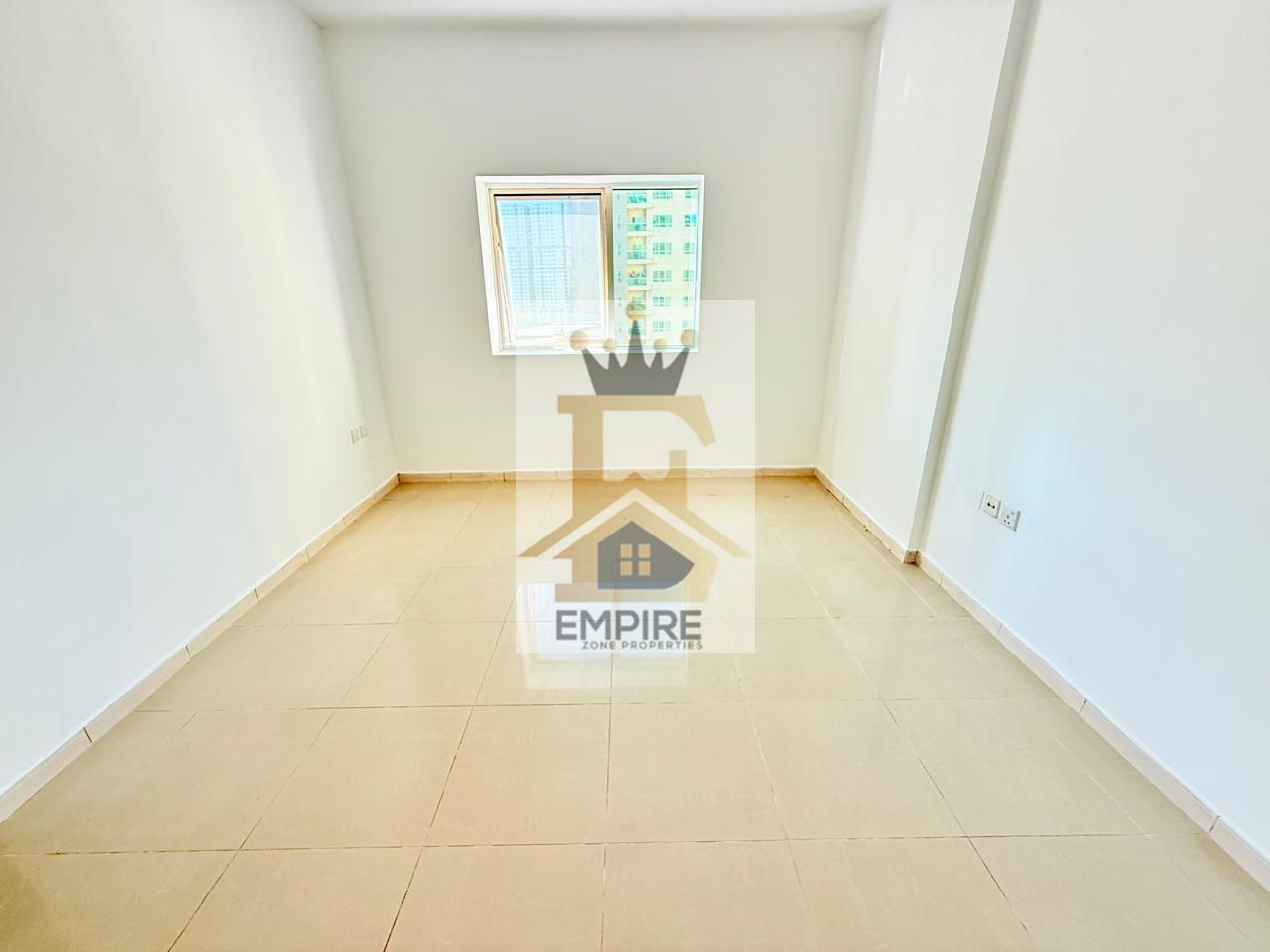 SPACIOUS BRIGHT APPARTMENT// FAMILY BULIDING//OPEN VIEW//FREE GYM & POOL//EASY EXIT TO DUBAI