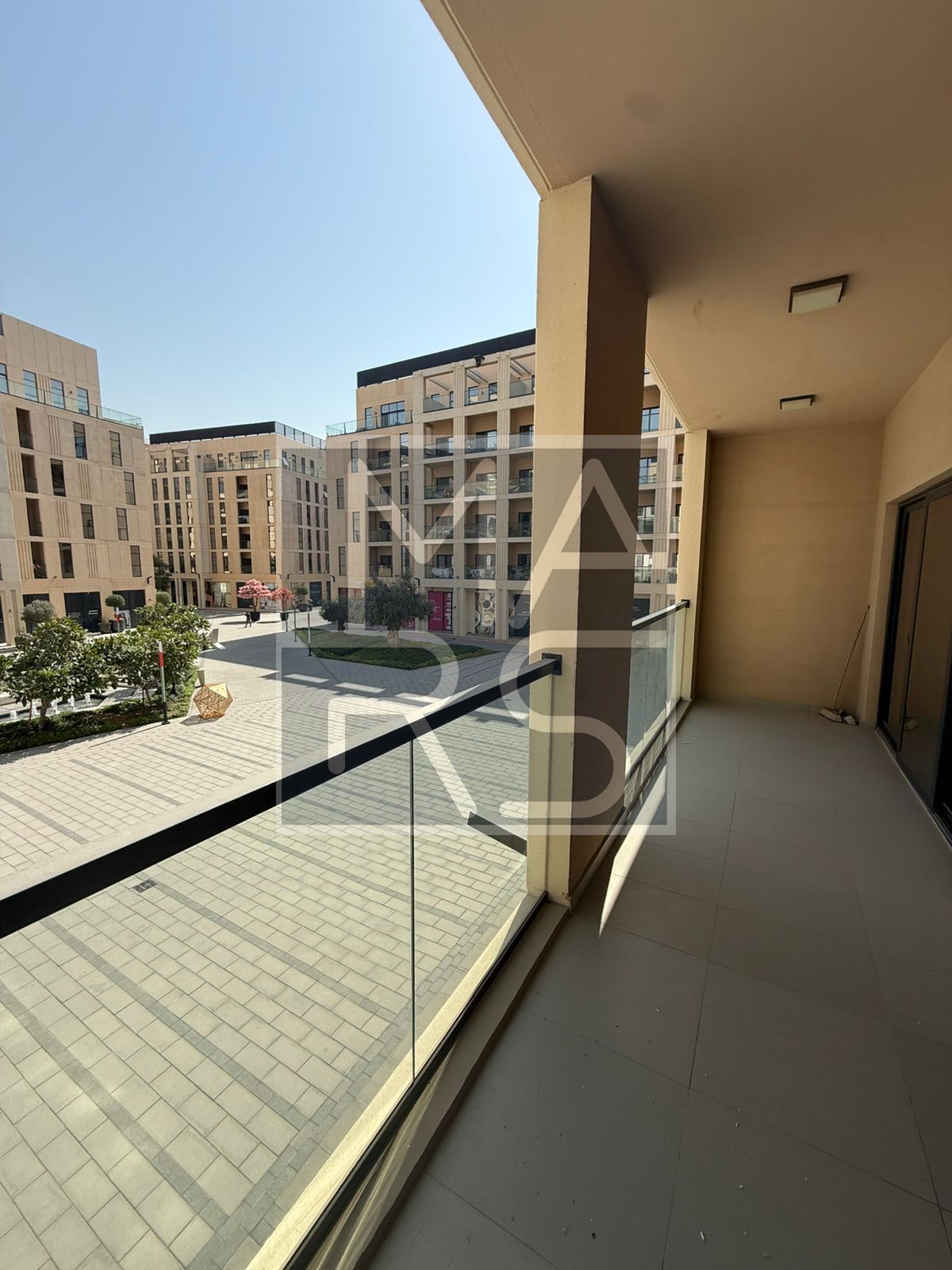 Open View|Appliances|Natural light|Maid Room