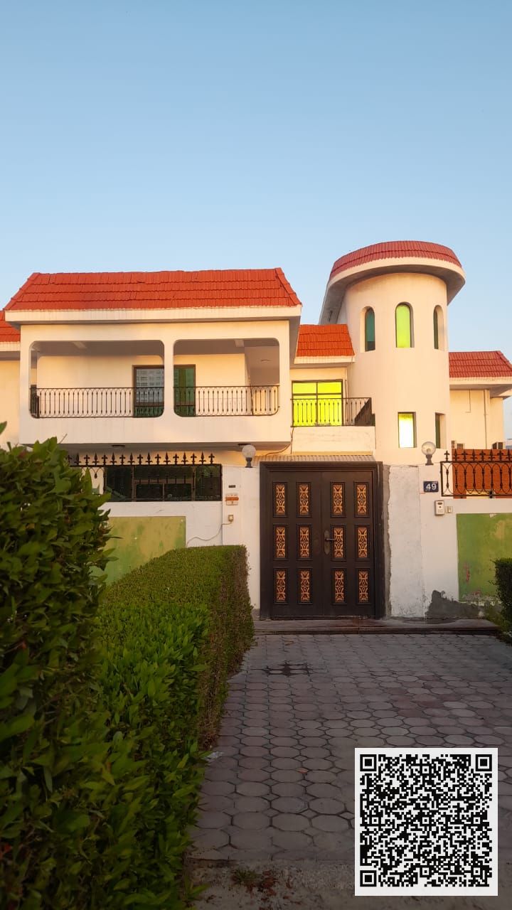 " Golden Opportunity! Luxury Villa for Sale AED 4.5M – Freehold, 796 m² in Al Rumaila 2!"