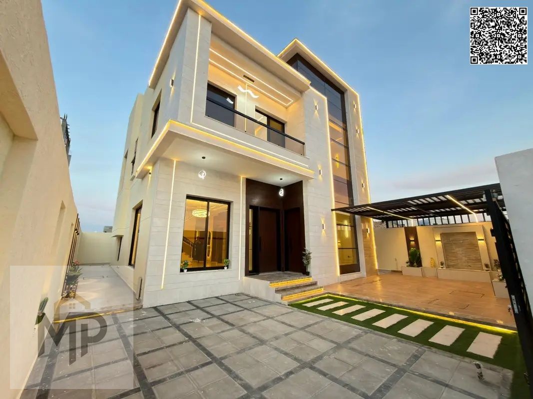 At an attractive price, including registration and ownership fees, and with no annual fees, enjoy freehold ownership for life for all nationalities.