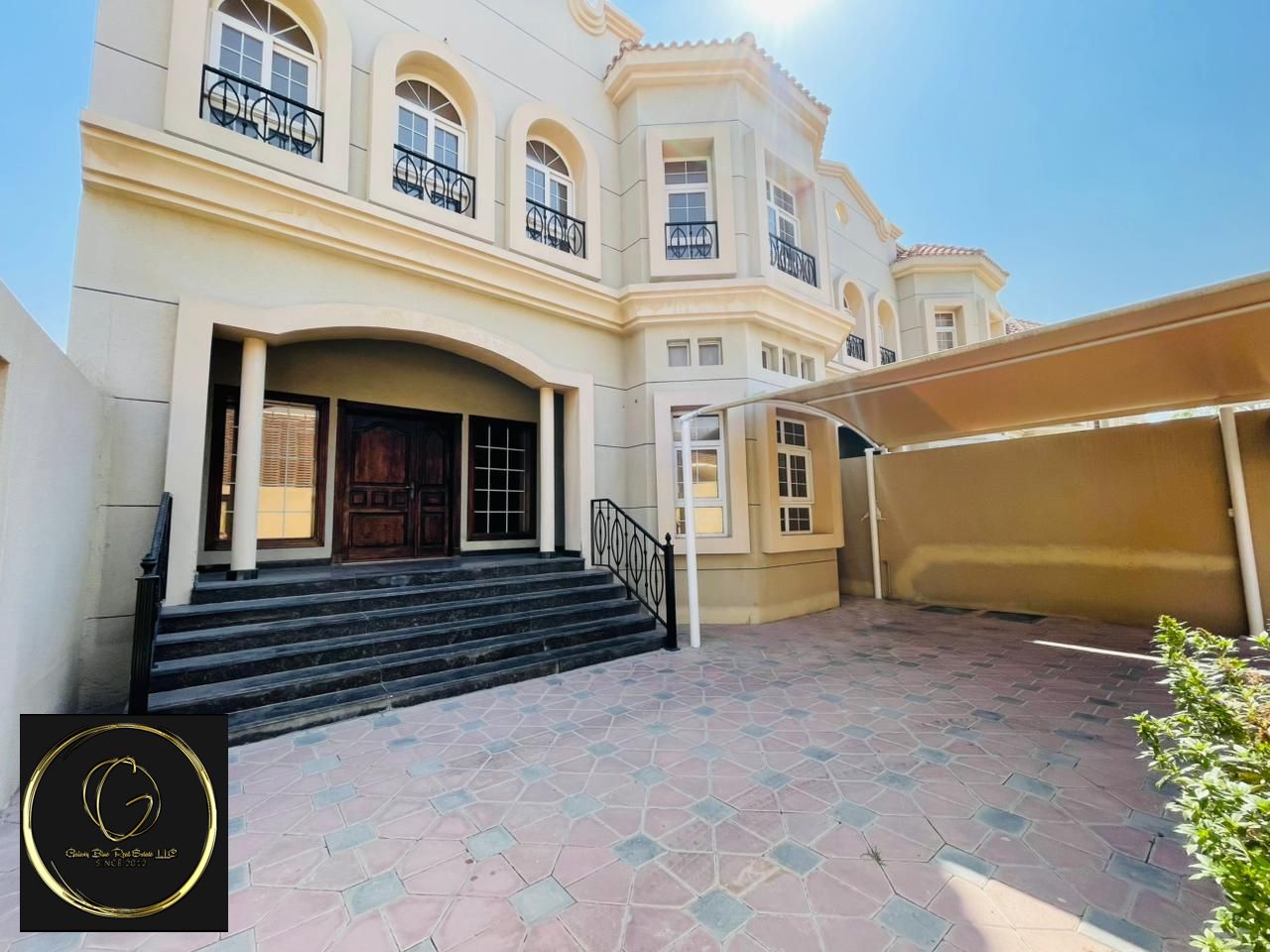 LUXURIOUS 5 MASTER BEDROOMS VILLA WITH POOL IN MBZ CITY
