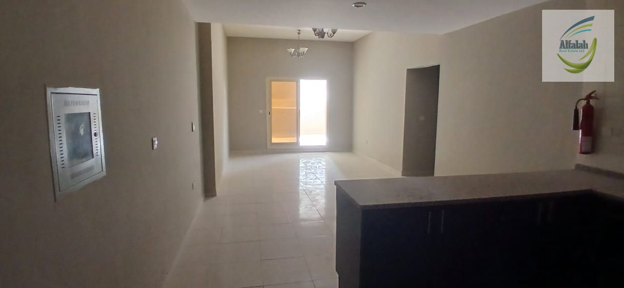 2BHK Apartment for Rent in Goldcrest Tower – Bigger Terrace