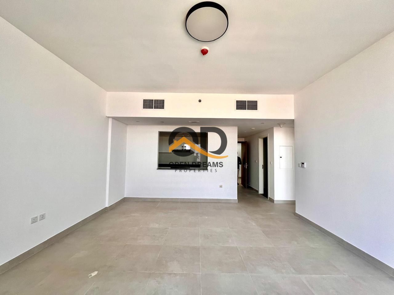 Spacious 1 BHK/ Big layout