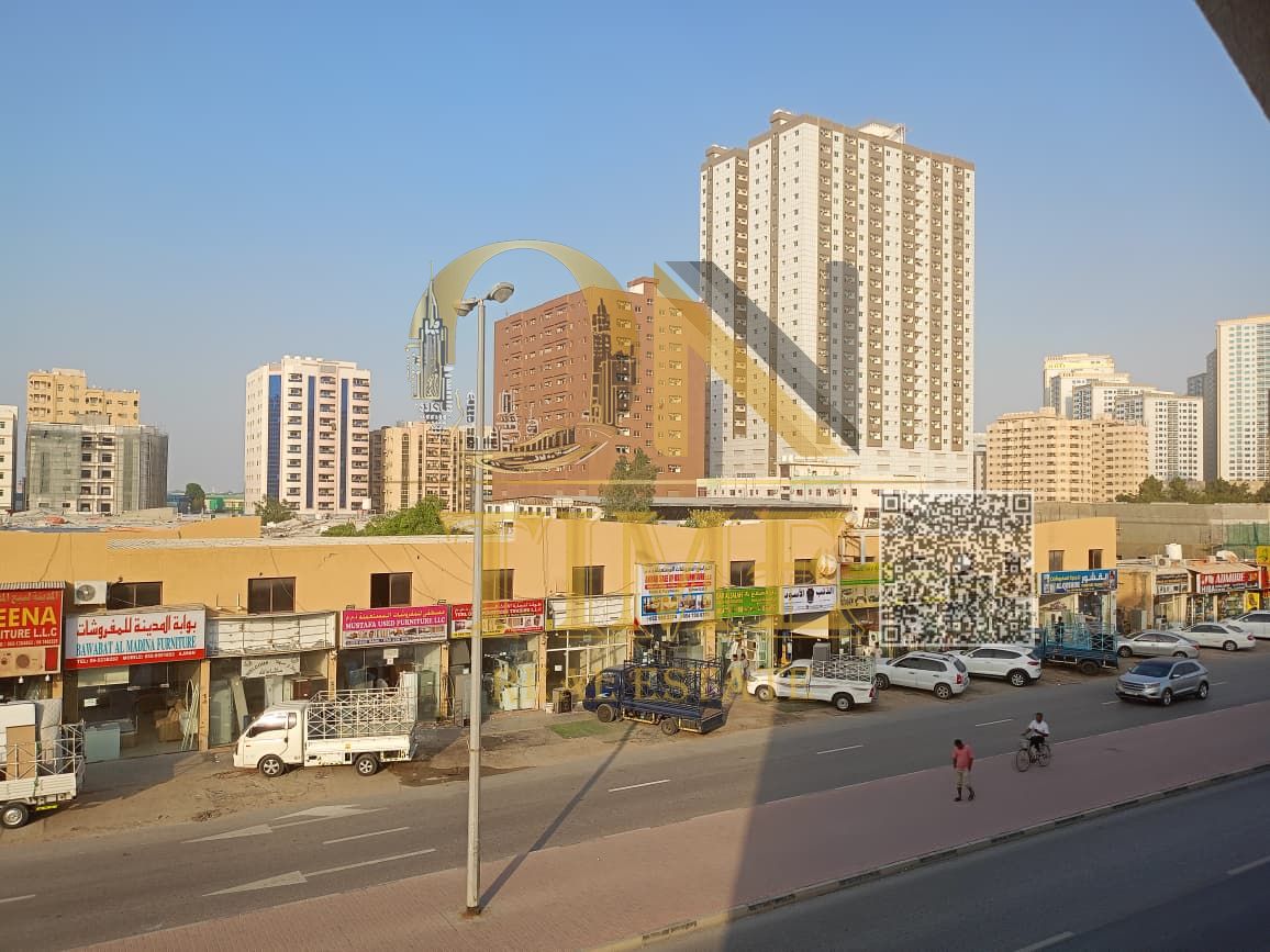Two bedrooms and a living room, spacious, attractive view, prime location