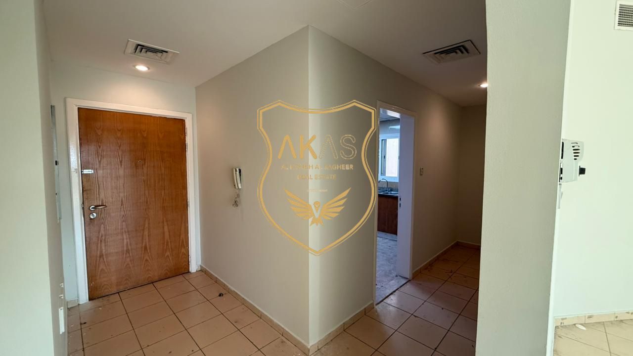 Huge Balcony | 1br Top Floor | For Family