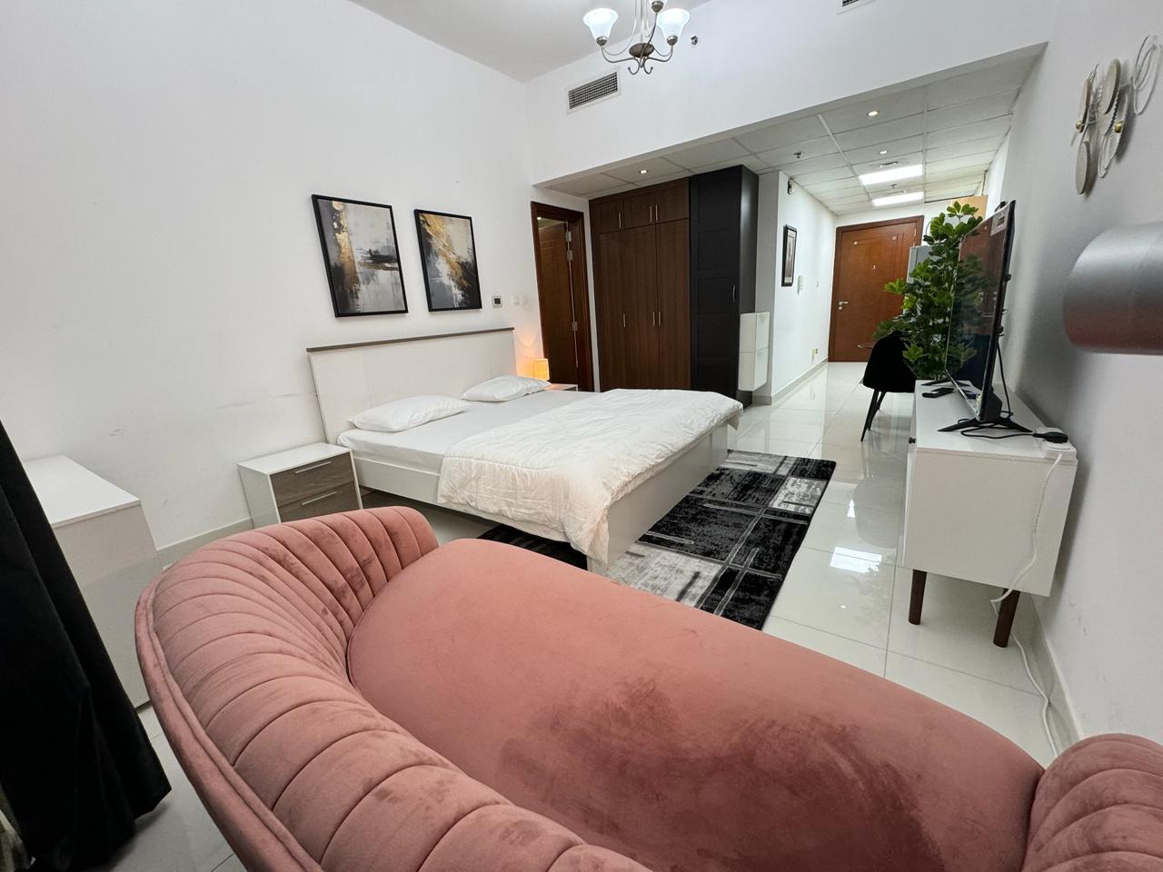 Newly Furnished Studio With High Rise View || Good Price For Long Term || Near RTA Transportation