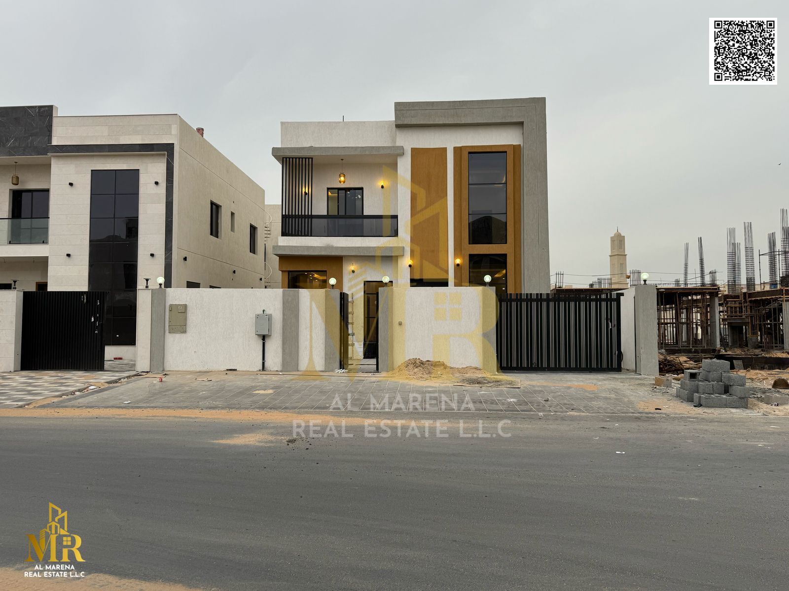 Villa for sale in a convenient location, 611 sq ft, including registration fees. Very spacious interior layouts and hotel-style finishes. Two-story vi
