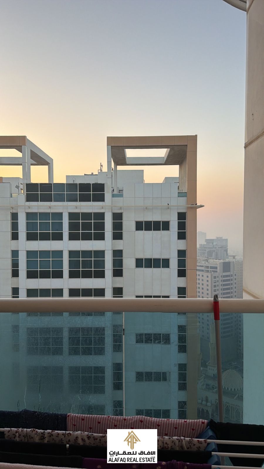 Urgent Distress Deal | 3BR Rented | 2,488 Sqft | Parking | Gym & Pool | AED 1M
