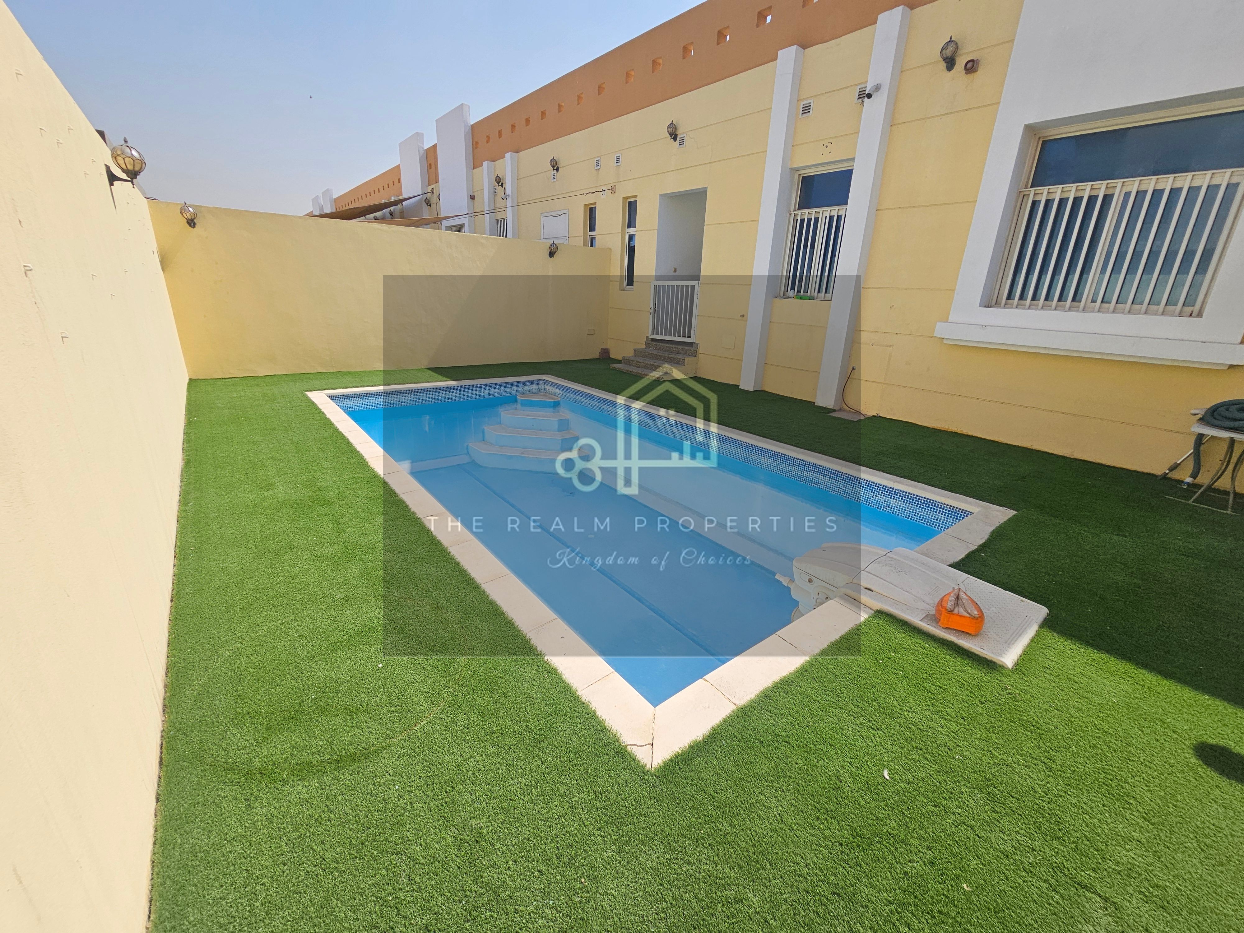PRIVATE SINGLE STOREY 3BR PRIVATE POOL