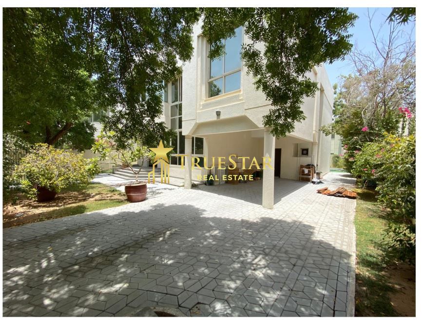 UPGRADED 4BR+MAIDS PRIVATE GARDEN POOL INDEPENDENT VILLA