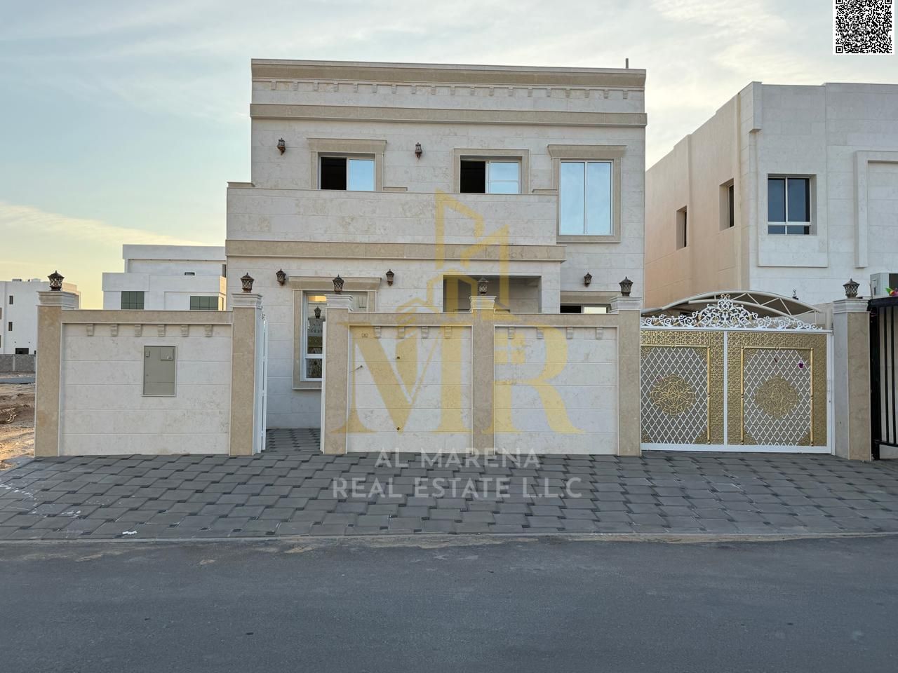 Villa for sale in Al Zahia area, ready to move in, close to all services, freehold ownership.