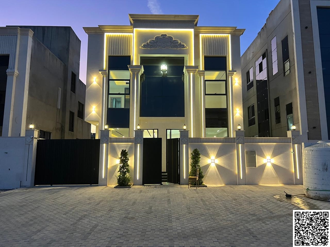 For sale: Classic villa, super deluxe finishing, two floors and a roof, including registration and ownership fees.