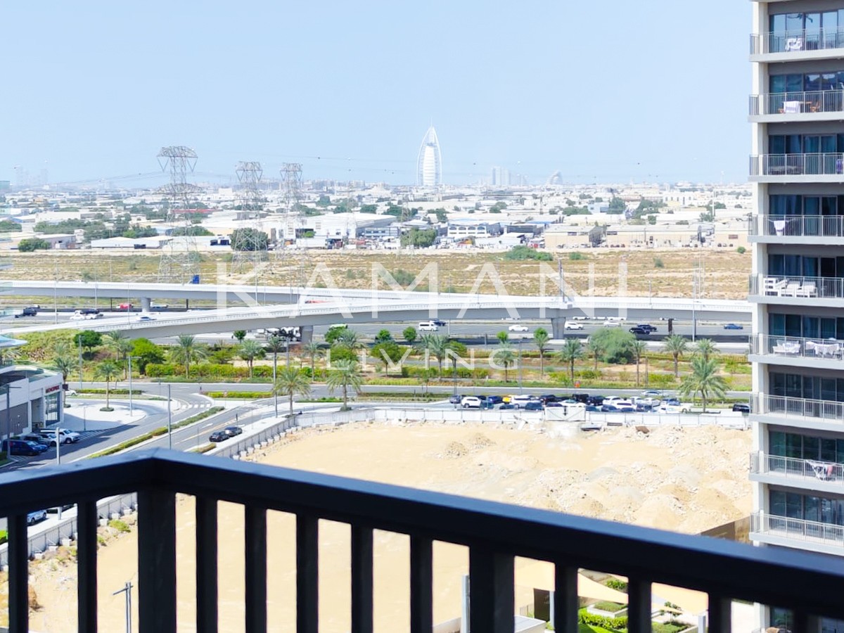 Great Price | Spacious | Vacant On Transfer