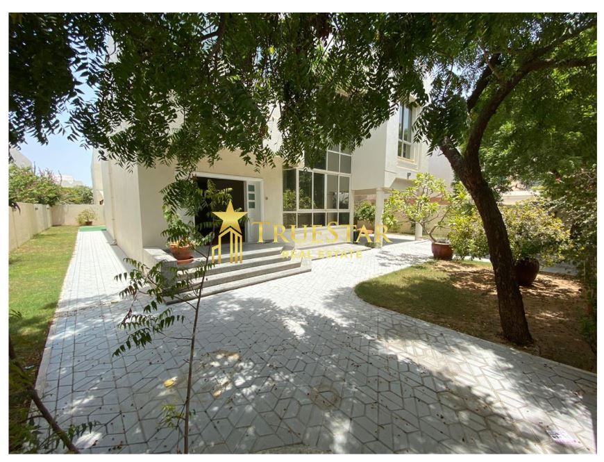 UPGRADED INDEPENDENT VILLA 4BR+MAIDS PRIVATE GARDEN POOL