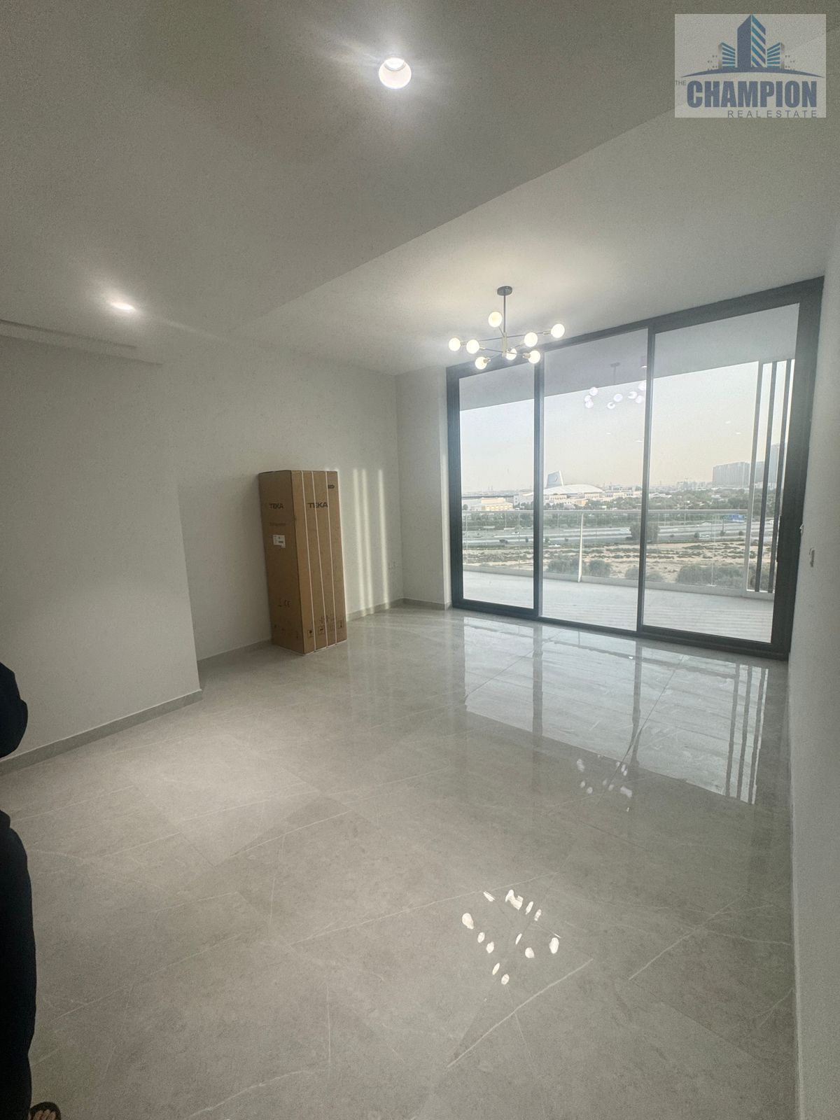 Brand New Building Vibrant & Spacious | Big Layout | Open View | High Floor | Iconic Building