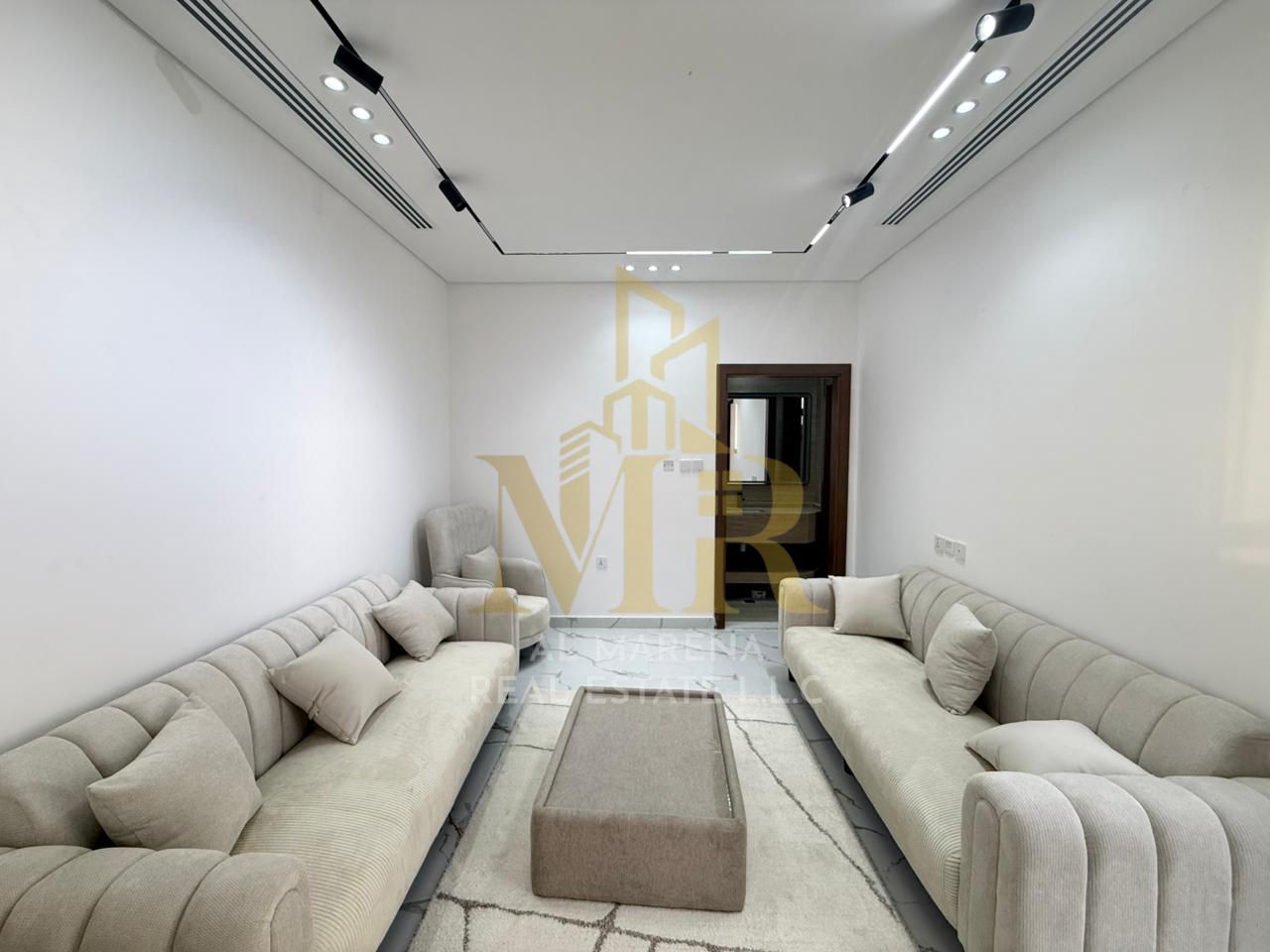 Enjoy luxury and comfort with this ground floor, first floor, and rooftop villa, fully included with registration and ownership fees. Ready to move in