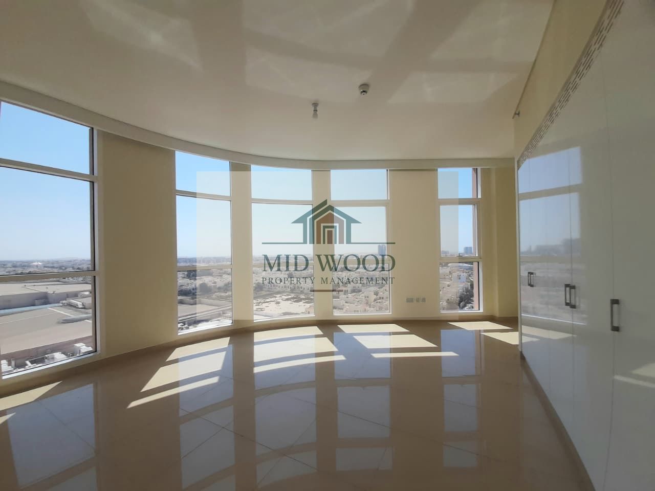 2 BR | HOT DEAL | Well Maintained | Best Amenities and location | Al Khalidiyah