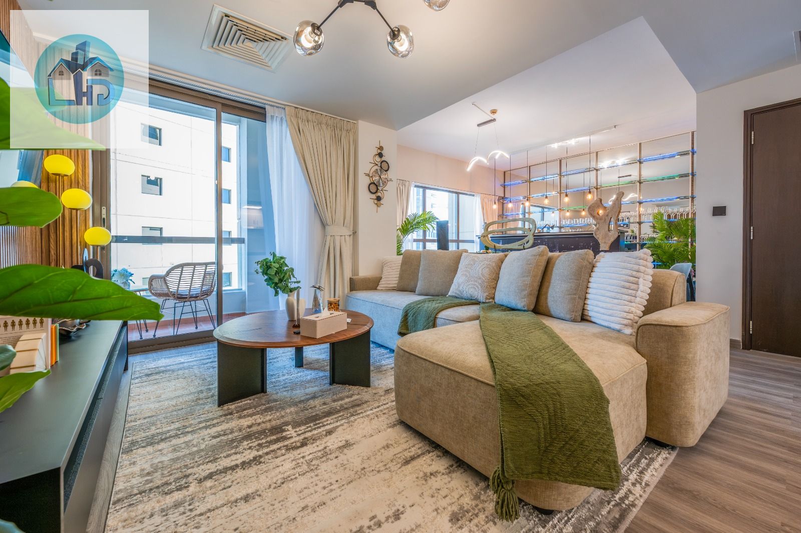 Executive Coastal Retreat | 3BR + Maid | Bills Included