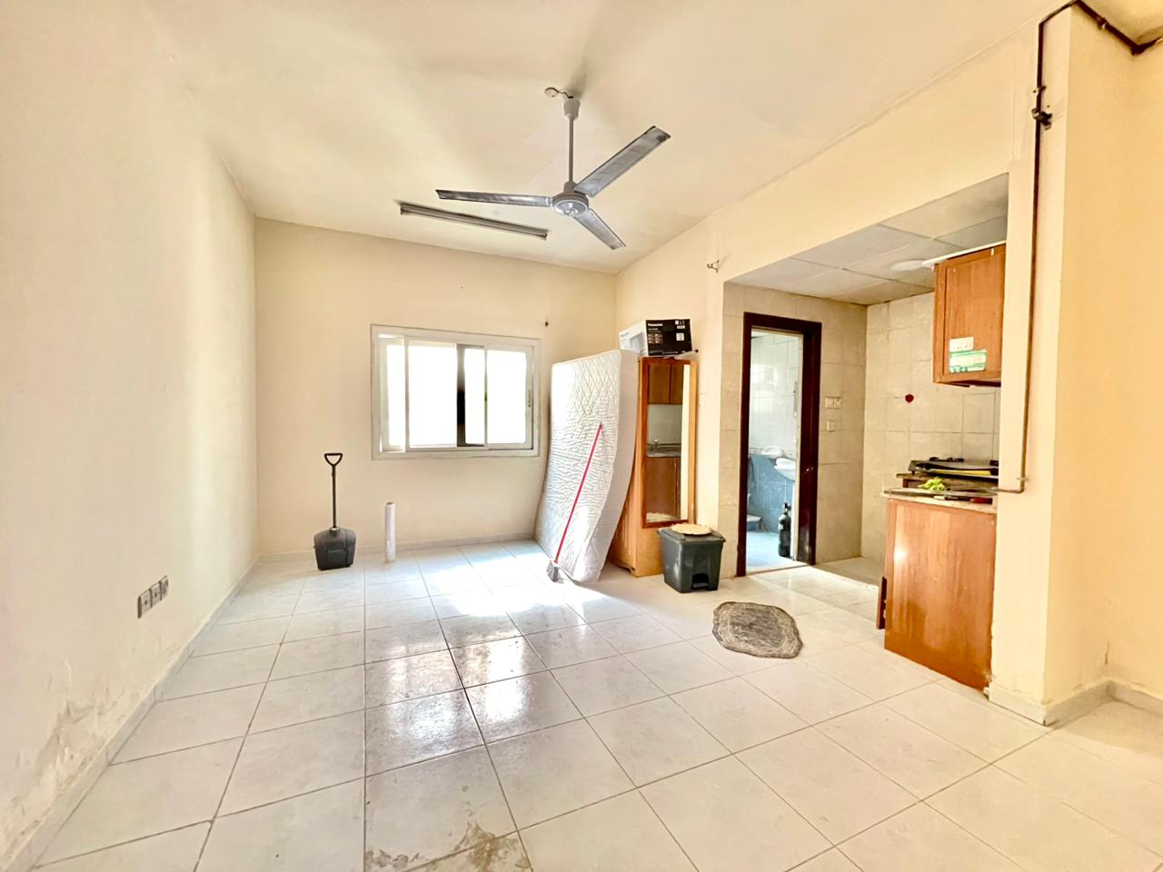 Big Spacious lavish studio full family Building just rent 24k near madina shopping mall