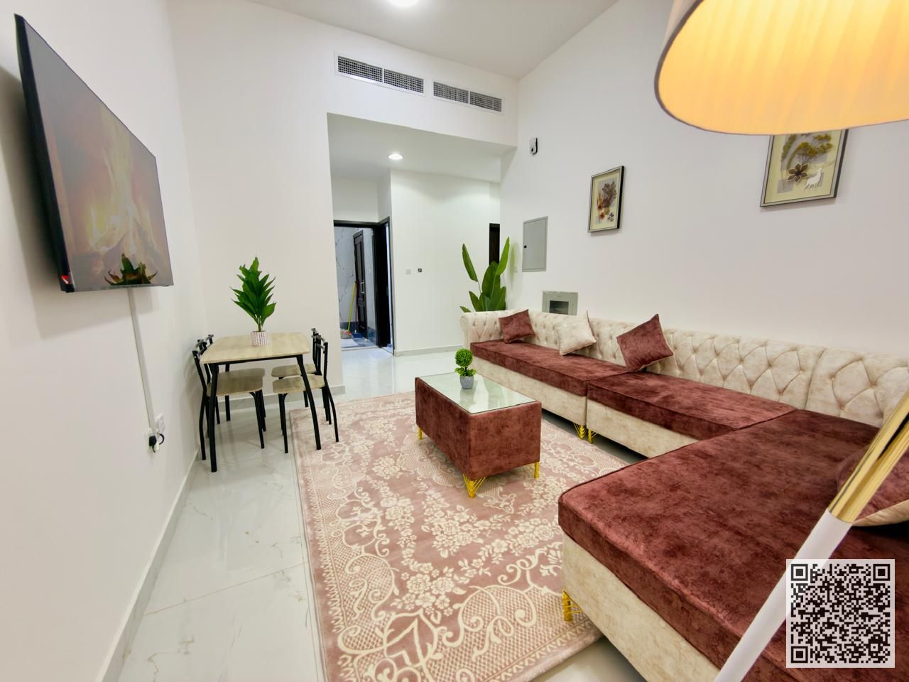 Luxury apartment for monthly rent, one bedroom and a hall with an open view, fully furnished with elegant furniture and a fully equipped kitchen