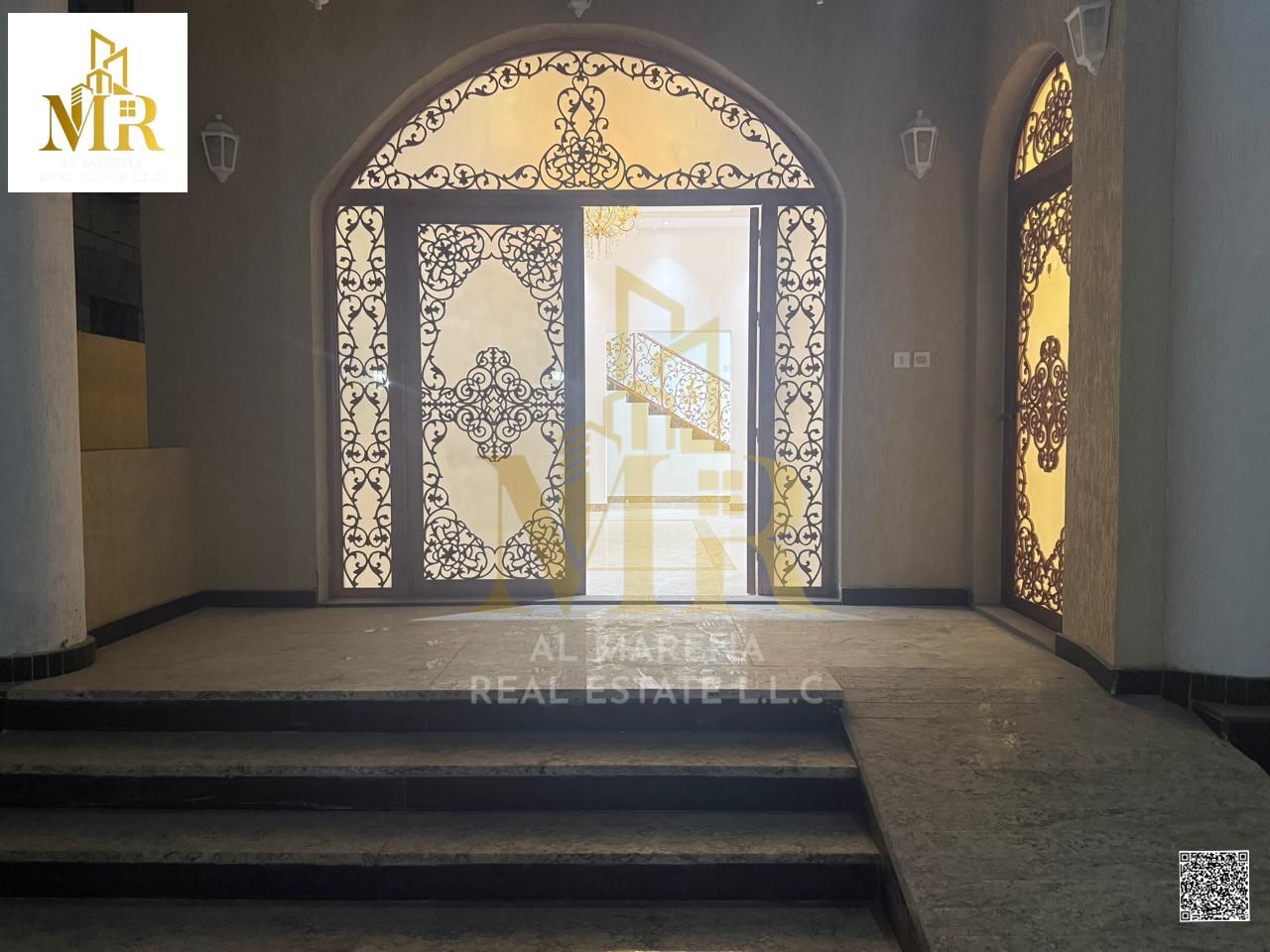 Villa for sale in Rawda 1 – Two floors and a roof | 5 bedrooms + living room + hall + maid's room | Includes electricity, water and air conditioning.