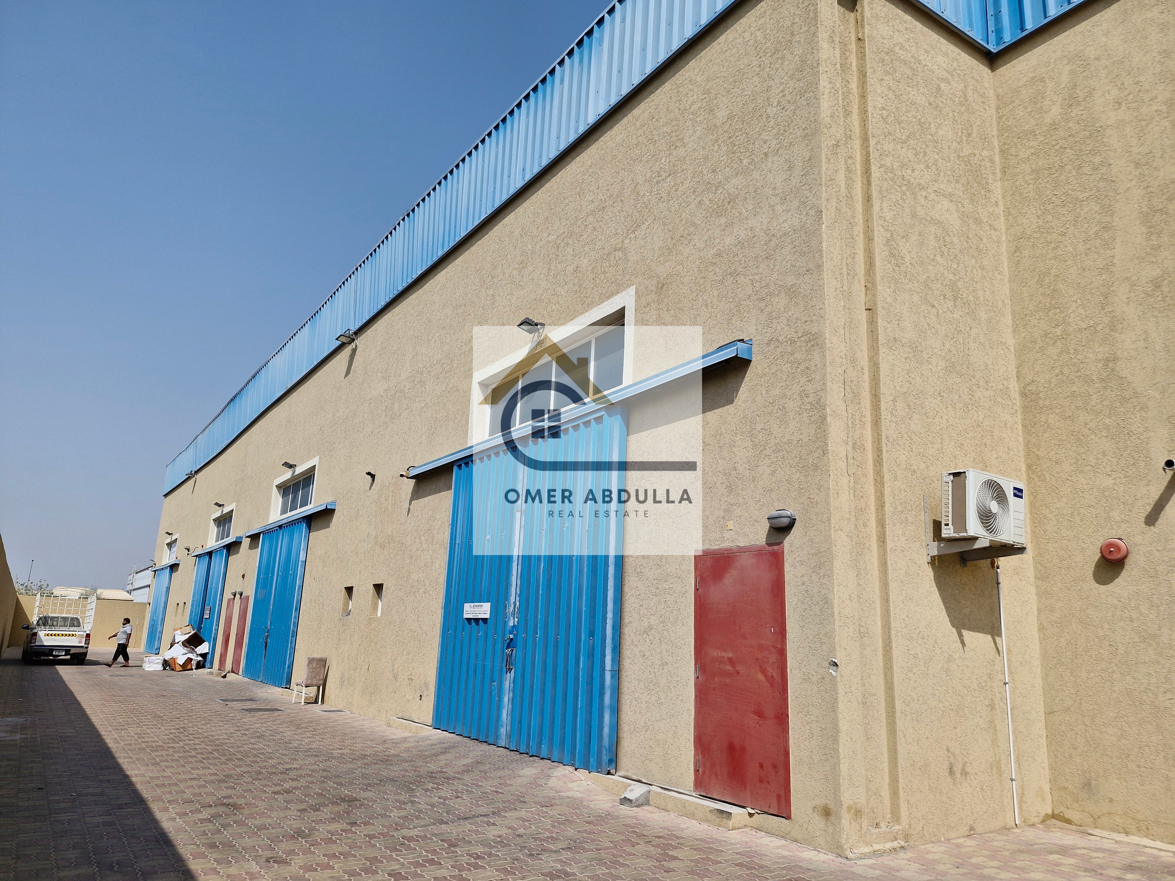 Ultra Huge Well Maintained Warehouse On Road In Industrial Area 15