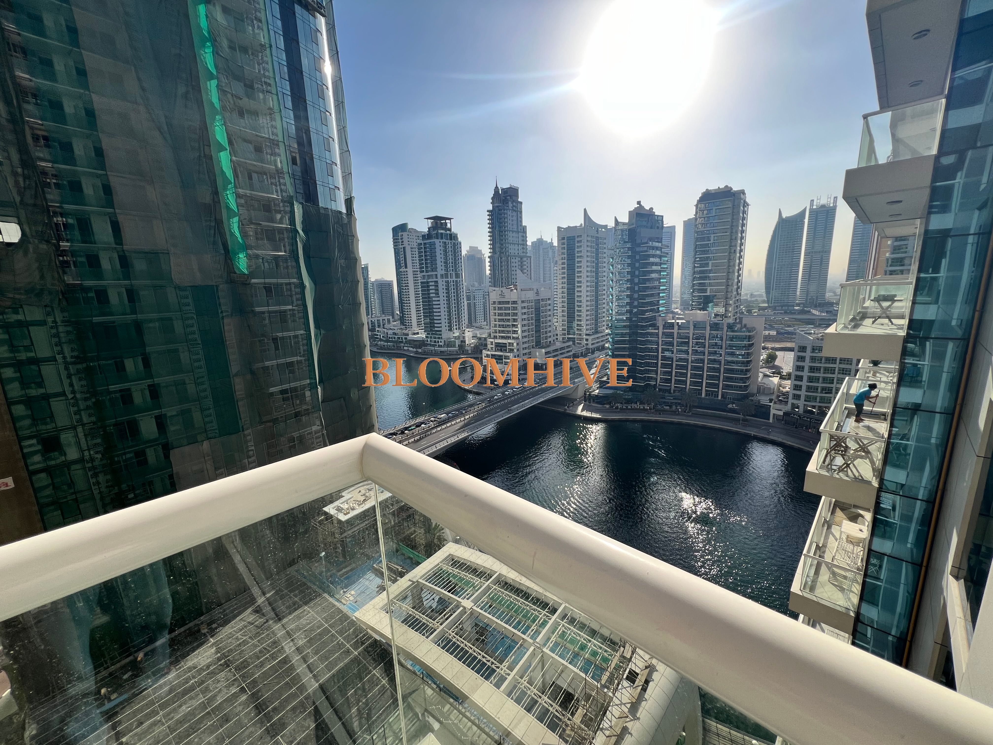 Lake View Higher Floor Beautiful 1BHK Best Area of Marina