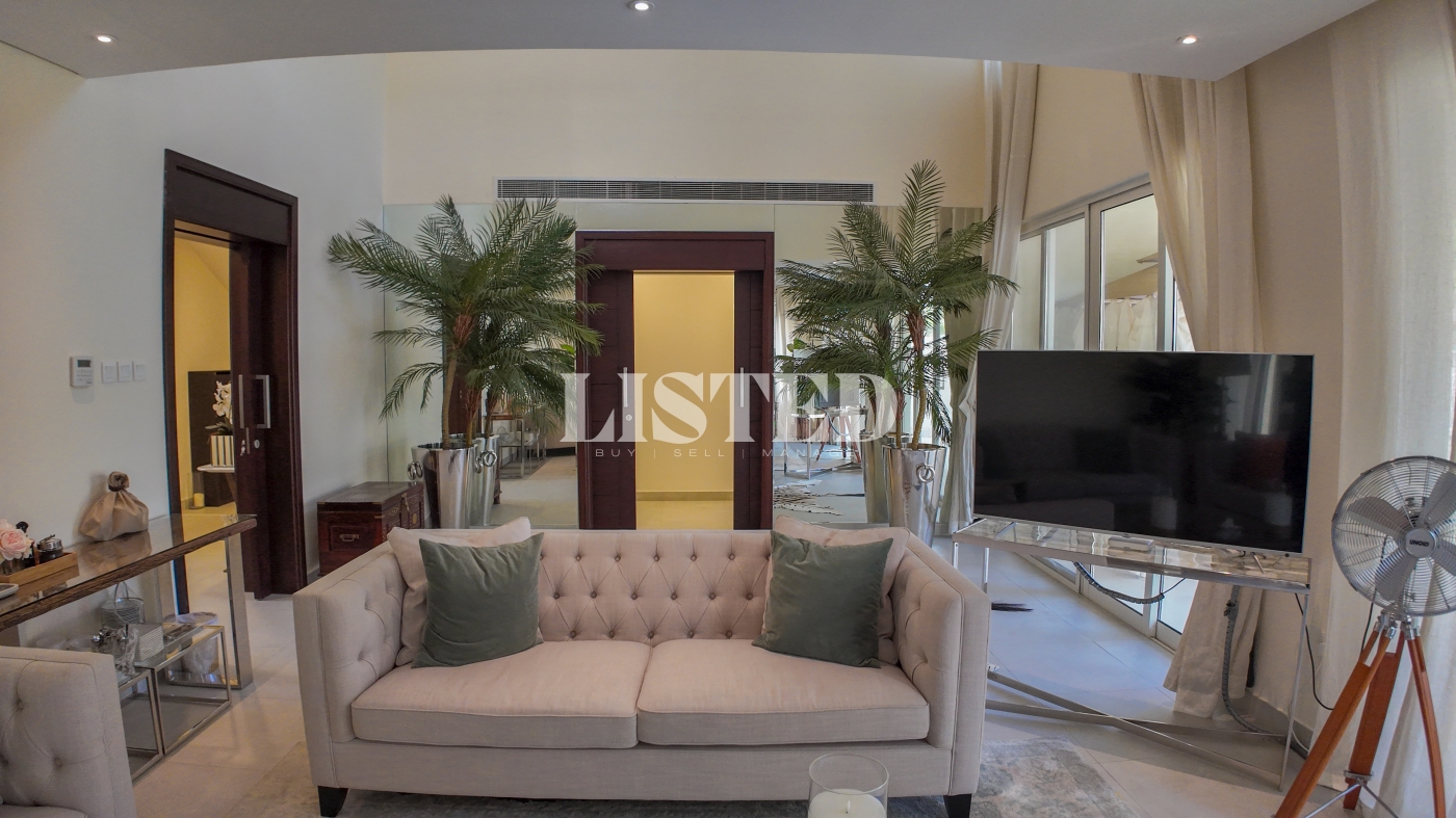 Luxury Spacious Mansion | High End Island Living