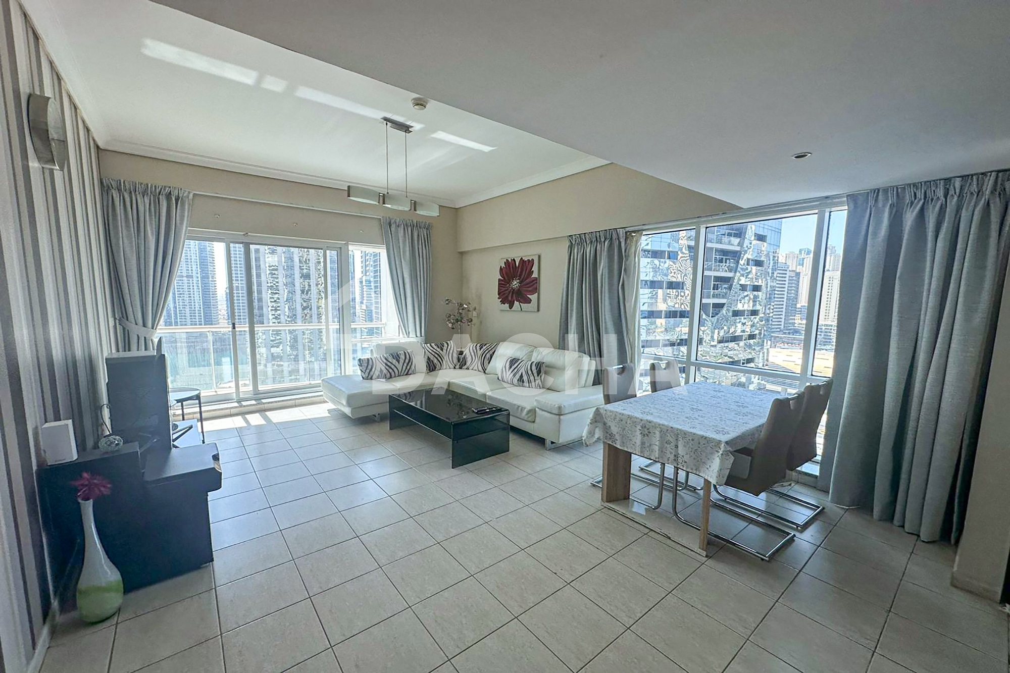 Vacant | Lake View | High Floor | Close To Metro