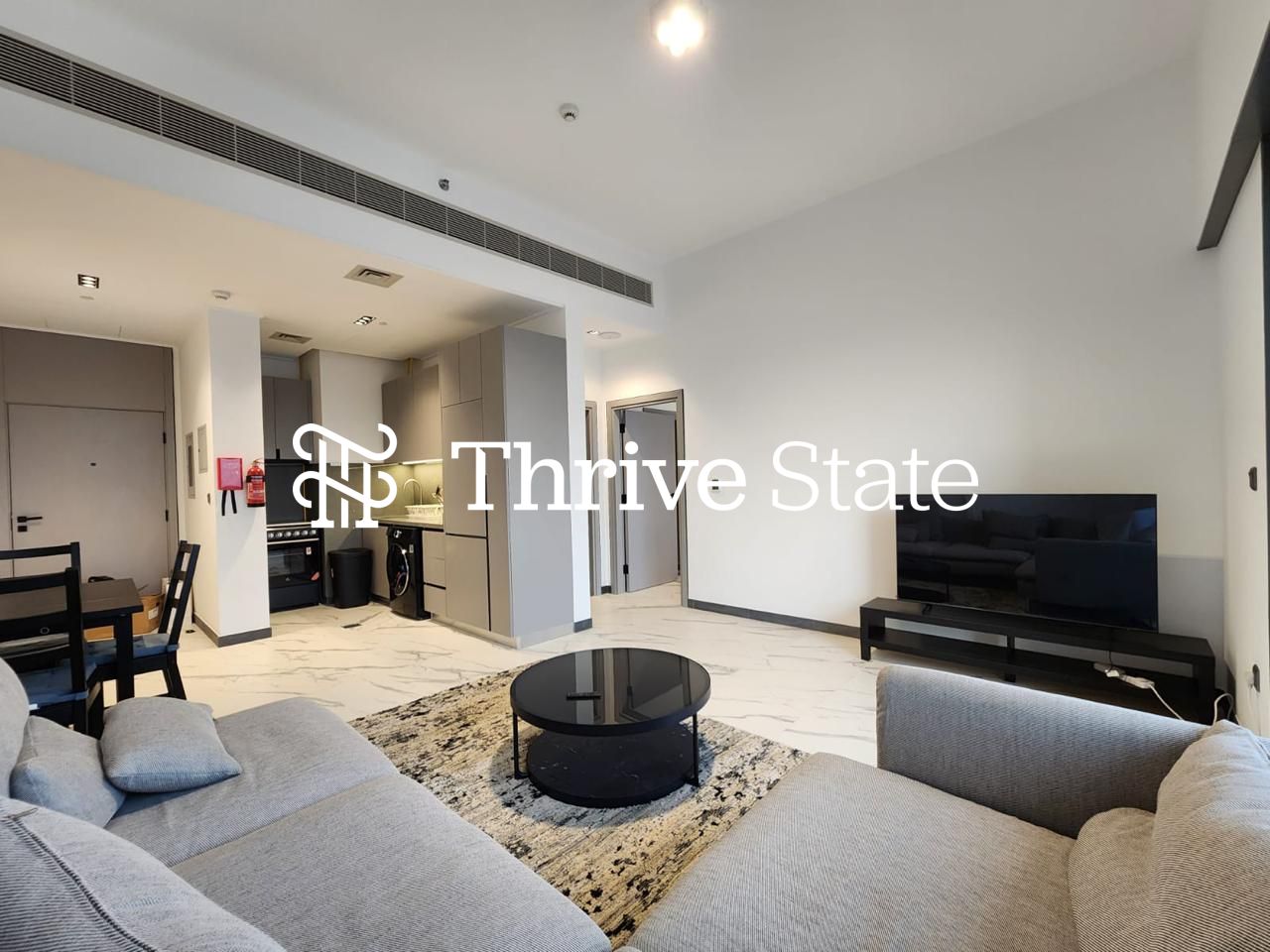 No Construction View| High Floor| Custom Furnished