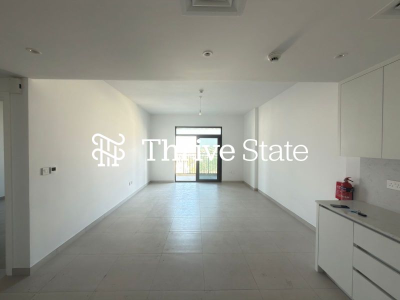 Spacious 1BR | Unfurnished | Open Layout