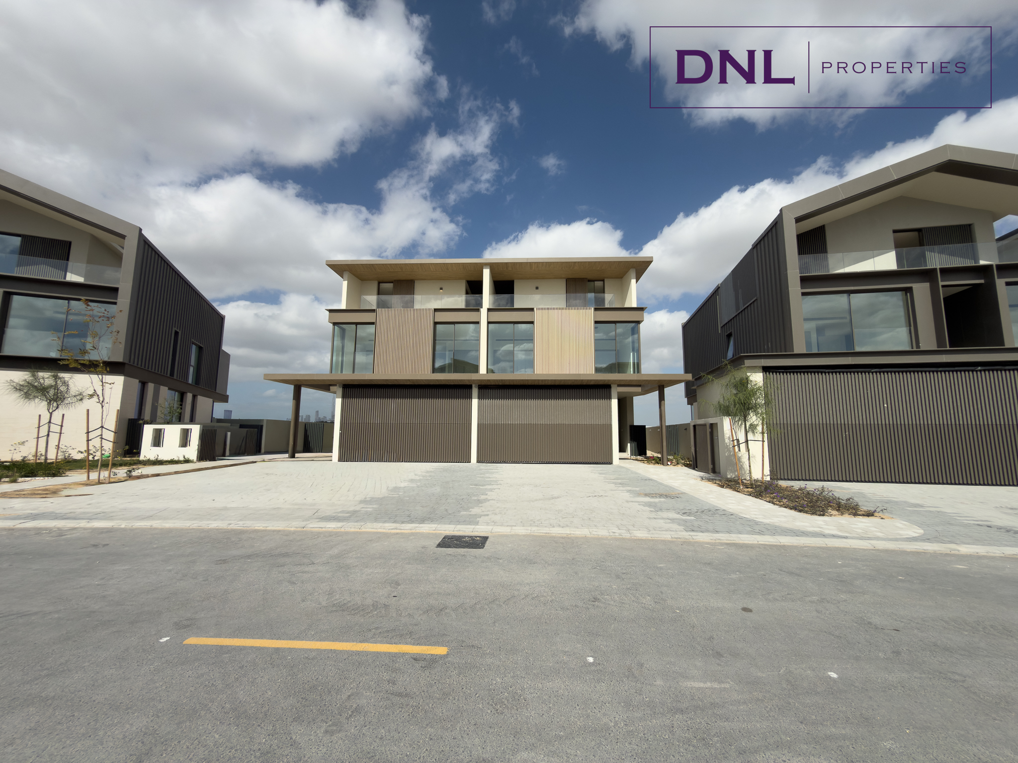 Semi Detached // Large Layout // G+2 Genuine