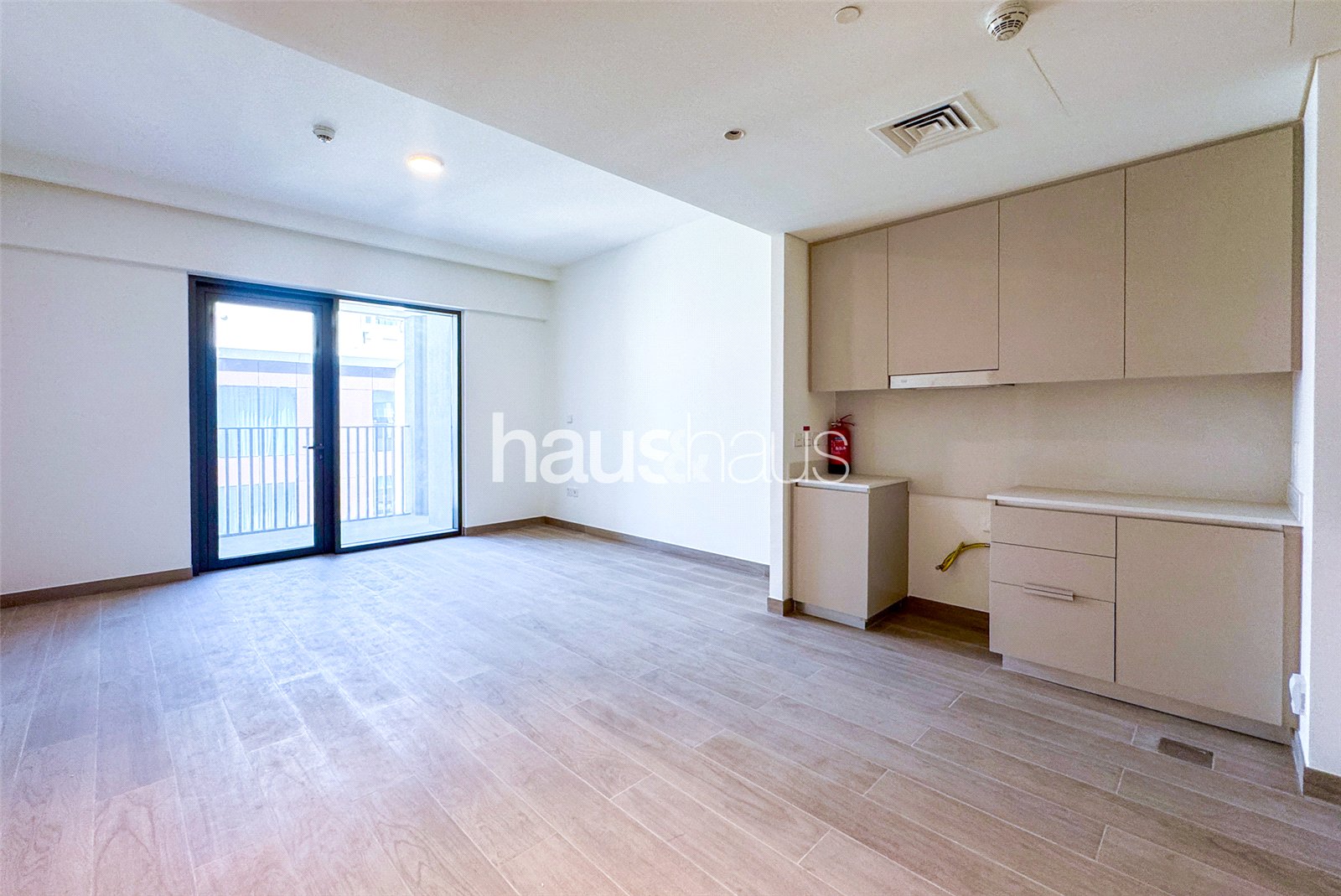Brand New | 1 Bedroom | Chiller Free