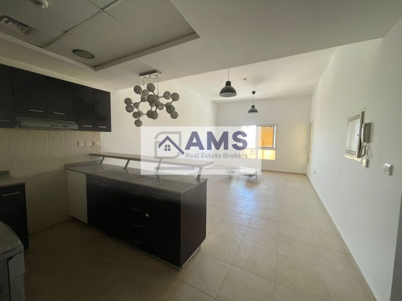 Exclusive I Open Kitchen I Balcony I Vacant